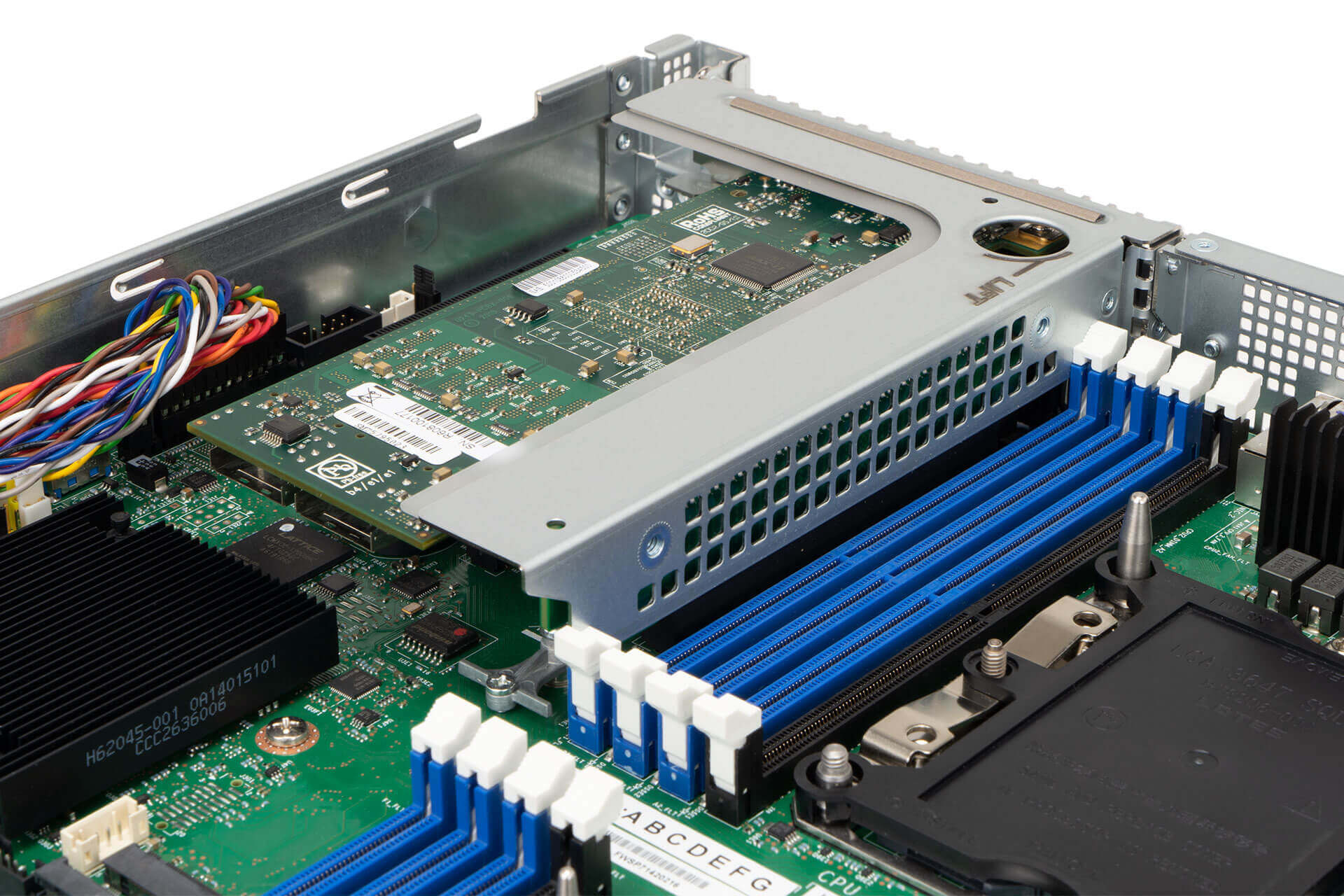 IW-RS104-07 - server system assembly